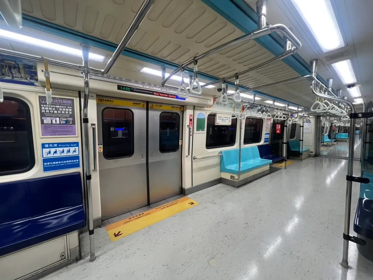 北捷板南線 5 大更新曝光！拆立柱、裝燈條、三鶯線通車⋯通勤族有福了！