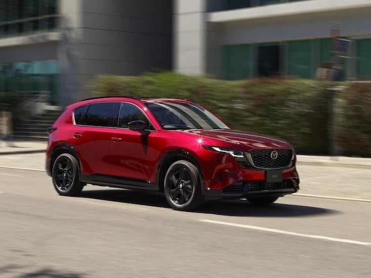 Mazda CX-5 大改款成露營神車！180 公分男性躺平實測、單月接單破萬輛！