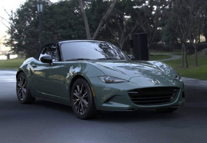 馬自達 Roadster 新色「鋅綠金屬漆」首度亮相！新增 PS 特別仕様車 9 月上旬開賣，售價 366 萬日圓！