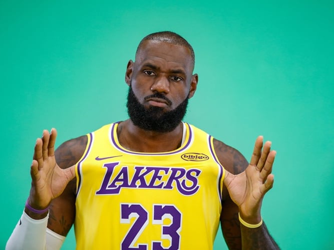 NBA／詹姆斯確定將離開湖人！41 歲傳奇球星正式投入自由市場掀起搶人大戰！