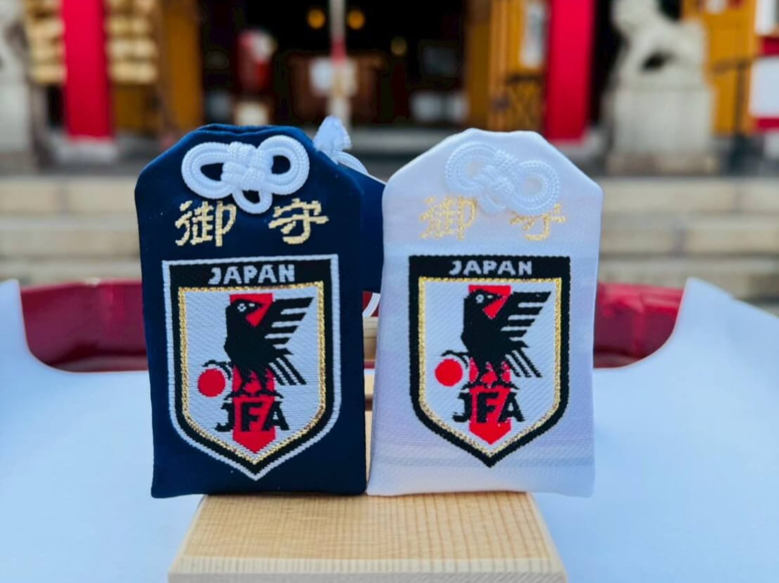2026 鎌倉一日遊必朝聖！鶴岡八幡宮「日本足球隊官方認證御守」販售地點、時間、款式全攻略！