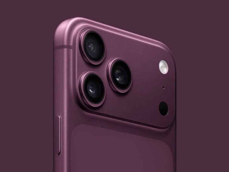 iPhone 18 Pro 機密文件遭駭外洩！落下測試照、零件清單全曝光，預計 9 月 9 日發表！