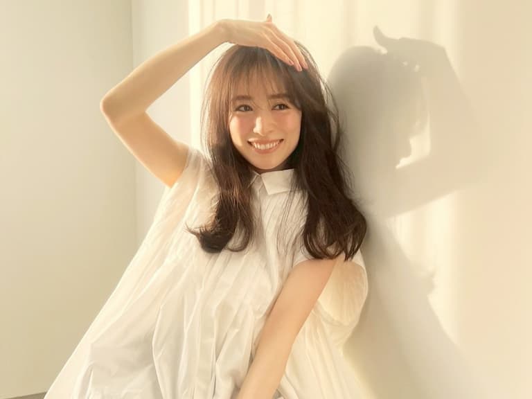 泉里香世界盃為老公谷口彰悟應援畫面美翻全網！身高 166 性感身材 IG 穿搭解析一次看！