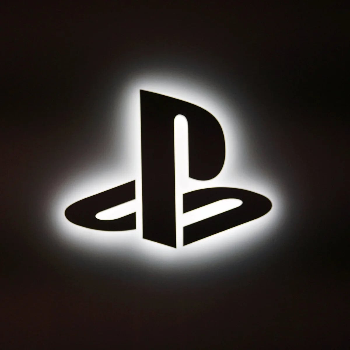 PlayStation 2028 年全面停產實體光碟！玩家哭：「又是時代的眼淚！」