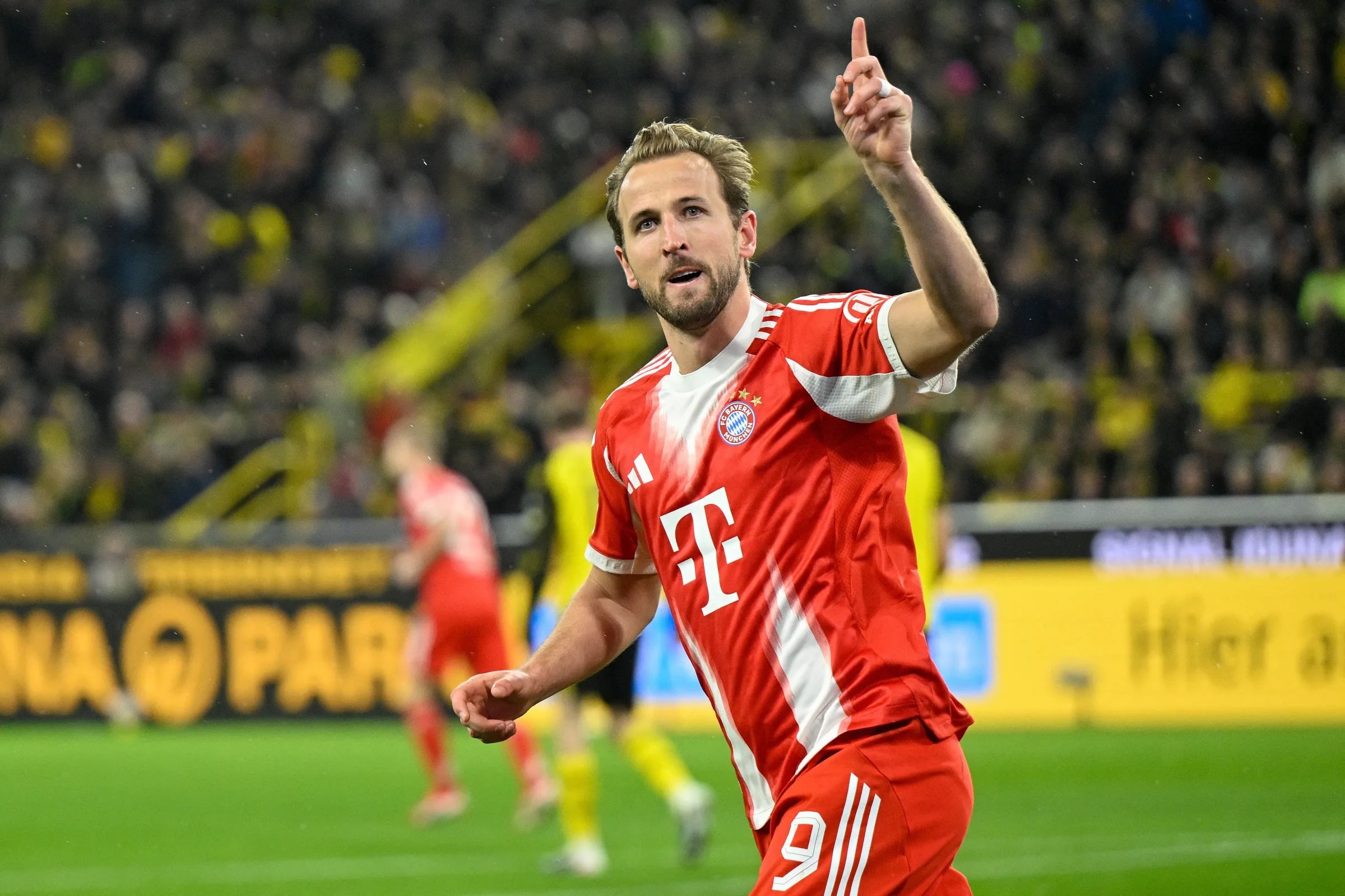 英格蘭隊長凱恩 Harry Kane 的 10 件事介紹!青梅竹馬童話愛情、貝克漢的同校學弟!