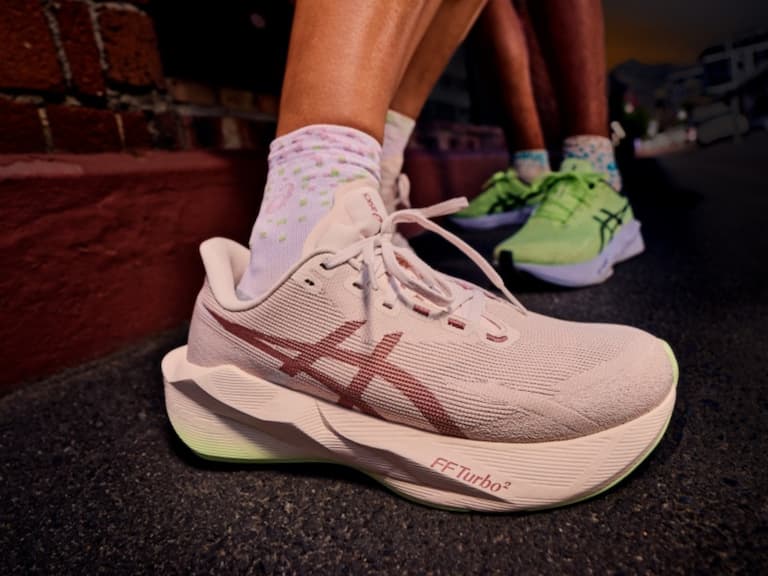 ASICS NOVABLAST 6 全面進化發表！FF TURBO SQUARED 中底強化回彈腳感！