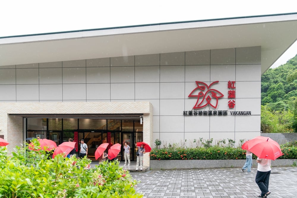 【編輯出差日記】2026 台東博覽會開跑!「台東慢旅」跨山海完全開箱:解鎖原民 AI 特展、縱谷職人茶啡、山谷地熱水療與浮定大地餐桌!