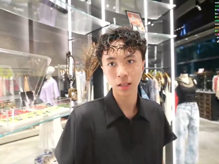 Ray 回台直播吸引廣大台灣粉絲圍觀朝聖！發文感謝「很開心能在台灣這片土地長大！」