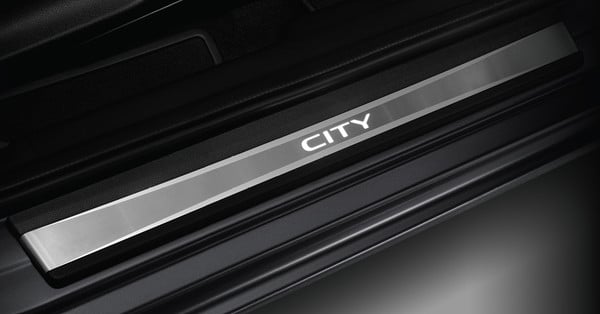 Honda City 正式發表！新增油電版、升級 10 吋螢幕，價格同步曝光！
