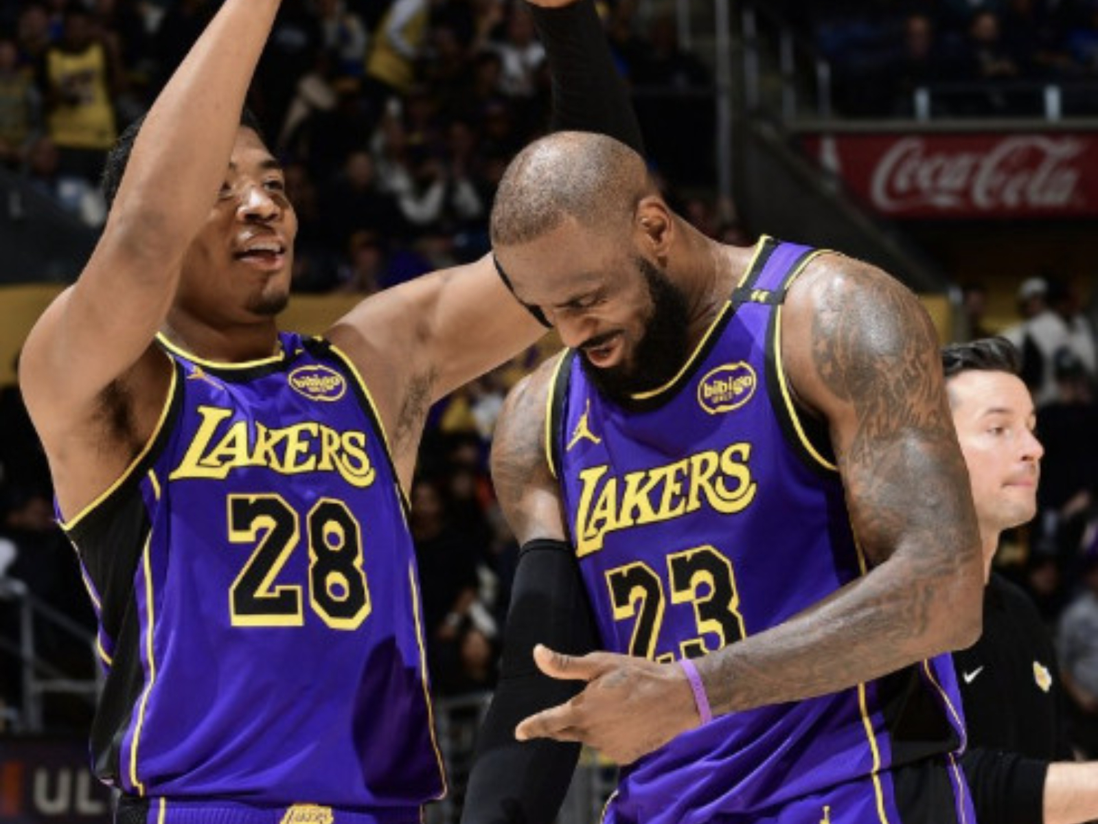 NBA／湖人季後賽首戰先發五虎全數離隊！詹皇 LeBron James、八村壘都走了！