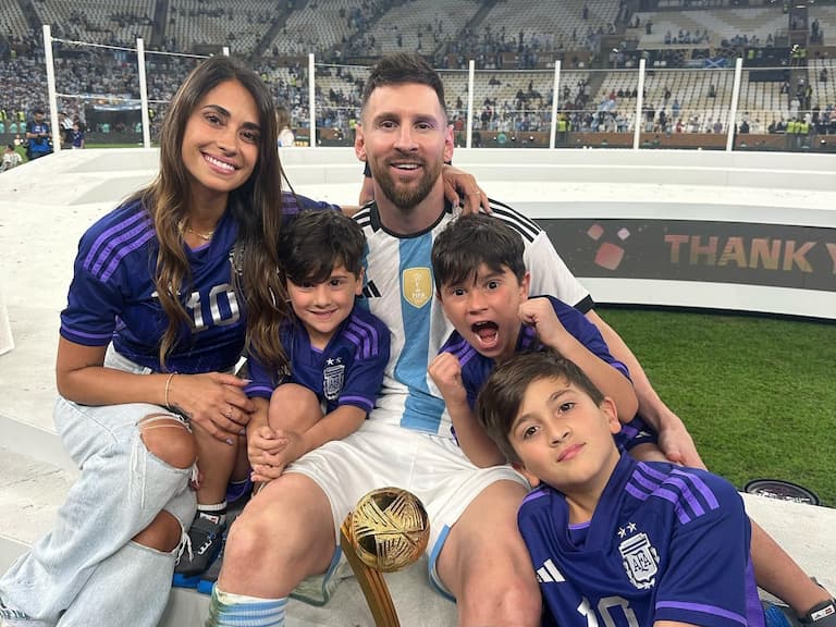 梅西 Lionel Messi 兒子竟是 C 羅鐵粉！看球支持皇馬，老爸無奈：「他就是這樣！」