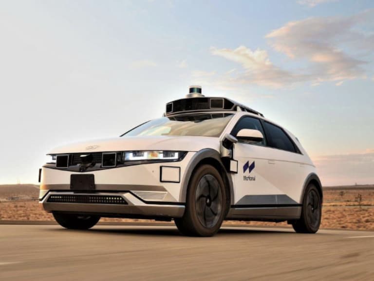 特斯拉 Tesla Robotaxi 純視覺策略恐受衝擊！紐澤西擬強制自駕車配備「光達」！