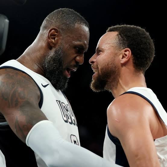 NBA/柯瑞親口證實想跟詹姆斯聯手!爆料「已頻繁簡訊溝通」、有望在金州連線?