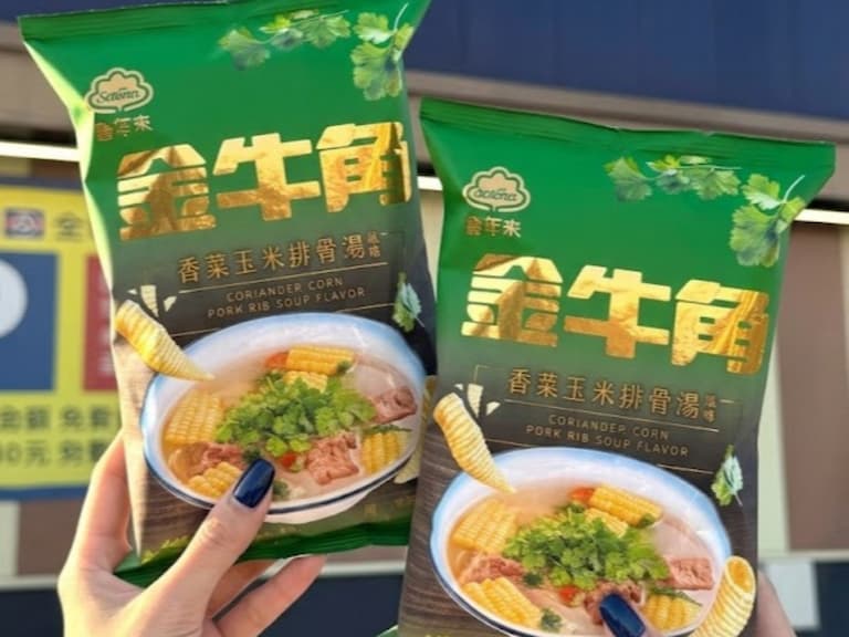 金牛角推「香菜玉米排骨湯」新口味！脆友驚呼：「越吃越唰嘴！」
