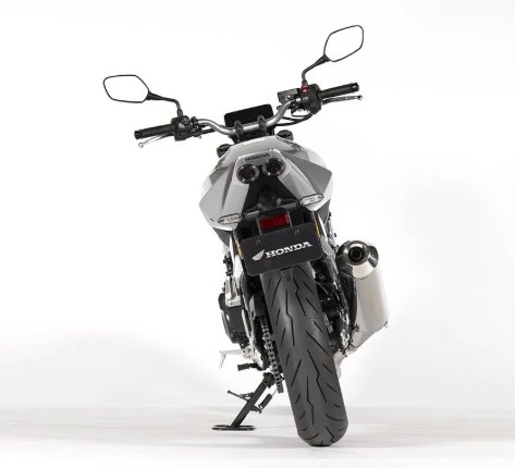本田傳奇四缸重磅回歸!CB400 SUPER FOUR E-Clutch 8月21日發售,售價99.88萬日圓