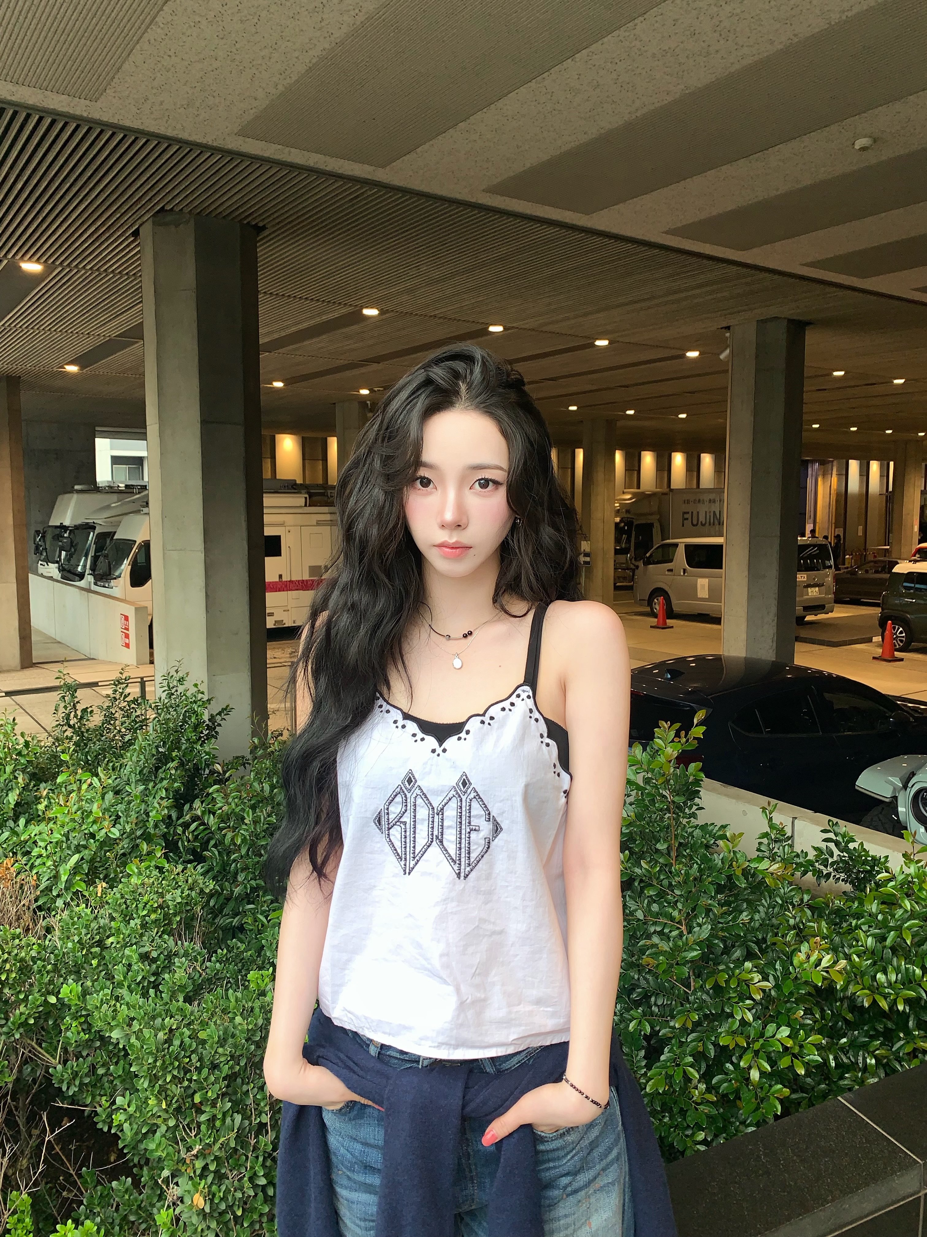 aespa Karina 自爆身高 168 卻手臂超短!坦言:「中學綽號霸王龍!」