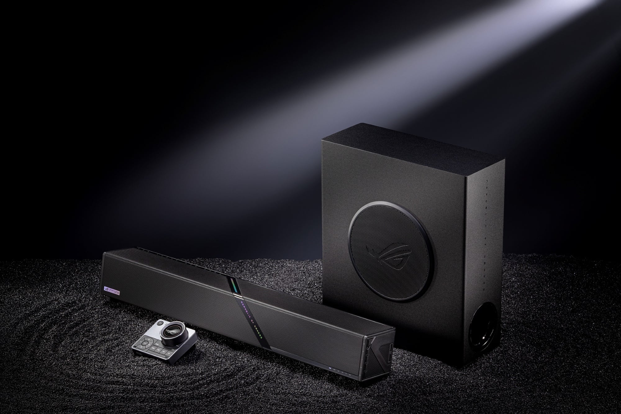 YBSG!ROG旗艦Soundbar、搖桿勁勢登台 解鎖地表最強物理外掛!