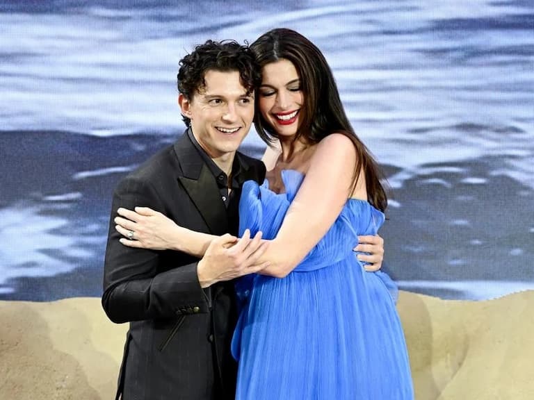 安海瑟薇 Anne Hathaway 合作後大讚湯姆荷蘭！直呼：「夢幻兒子！」