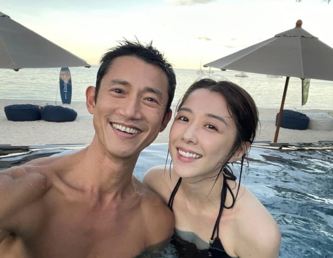 吳慷仁、邵雨薇交往第 6 年約會全紀錄!手扶梯摟腰甜蜜牽手,5000 萬別墅新房曝光!