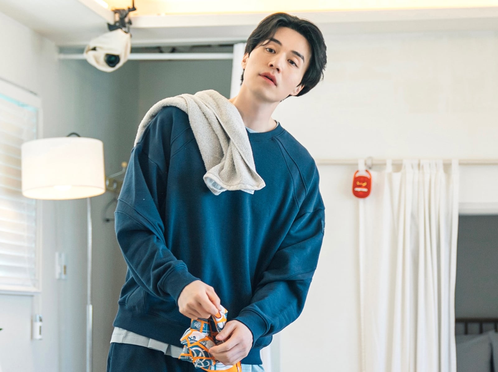 《鬼怪》李棟旭老婆女友理想型曝光！坦言沒收入也沒關係：「我賺的夠她花！」