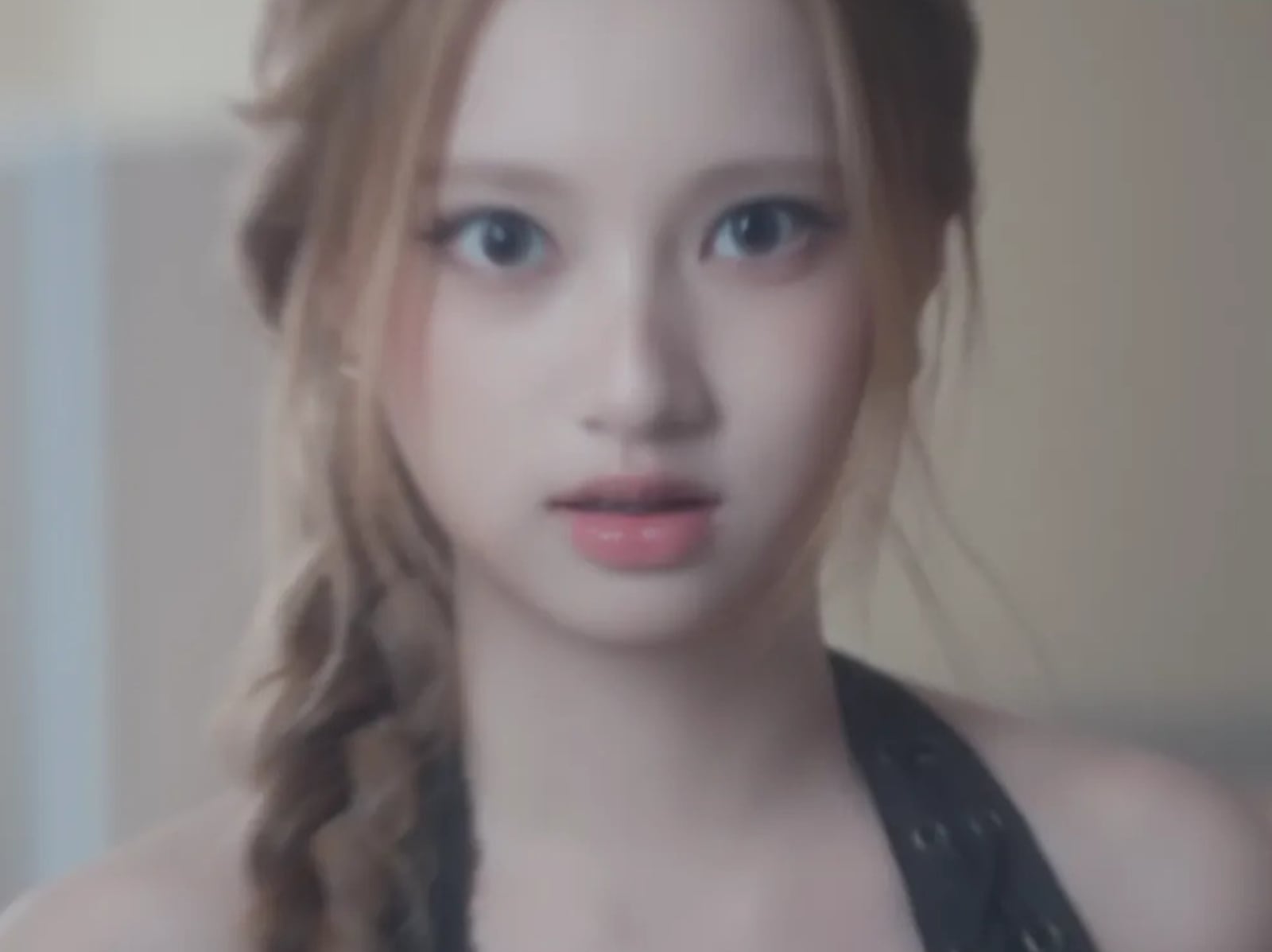 JYP 新女團 OURBIRTHDAY 公開！台灣成員 CHERYSHA 謝佳軒亮相，網友：「接棒周子瑜？」