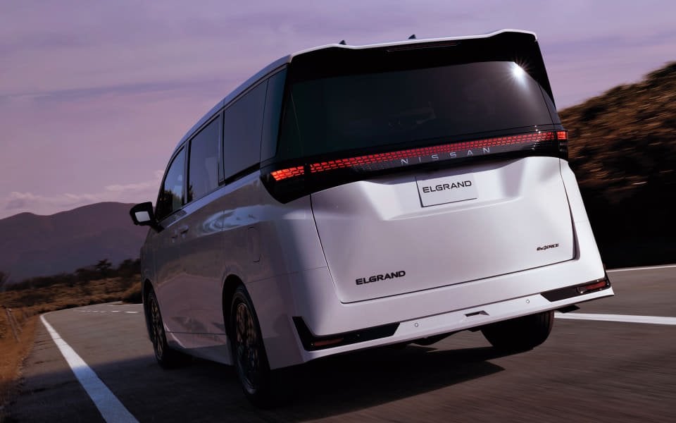 日産新型君爵Elgrand睽違16年回歸!搭第3代e-POWER混合動力挑戰豐田Alphard王座