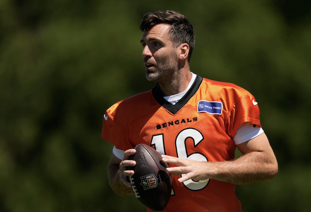 Joe Flacco 登《四分衛:達陣得分》再掀話題!41 歲 NFL 老將談退役心聲,自曝剛轉隊連戰術都聽不懂!