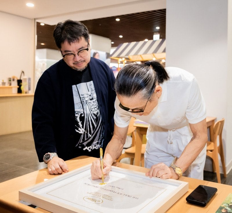 失聯37年終於找到了!《魯冰花》77歲導演楊立國罕見現身,妻子一句話促成跨世紀重聚