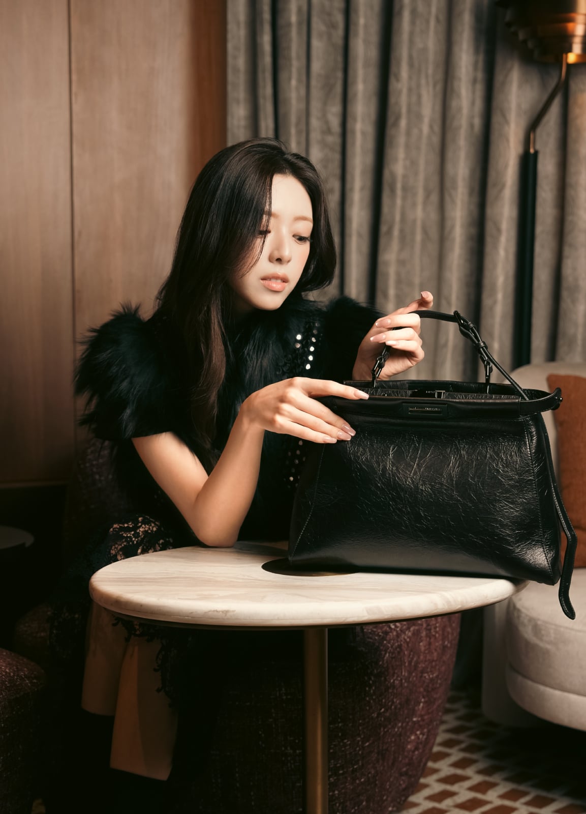 Yuna申有娜
