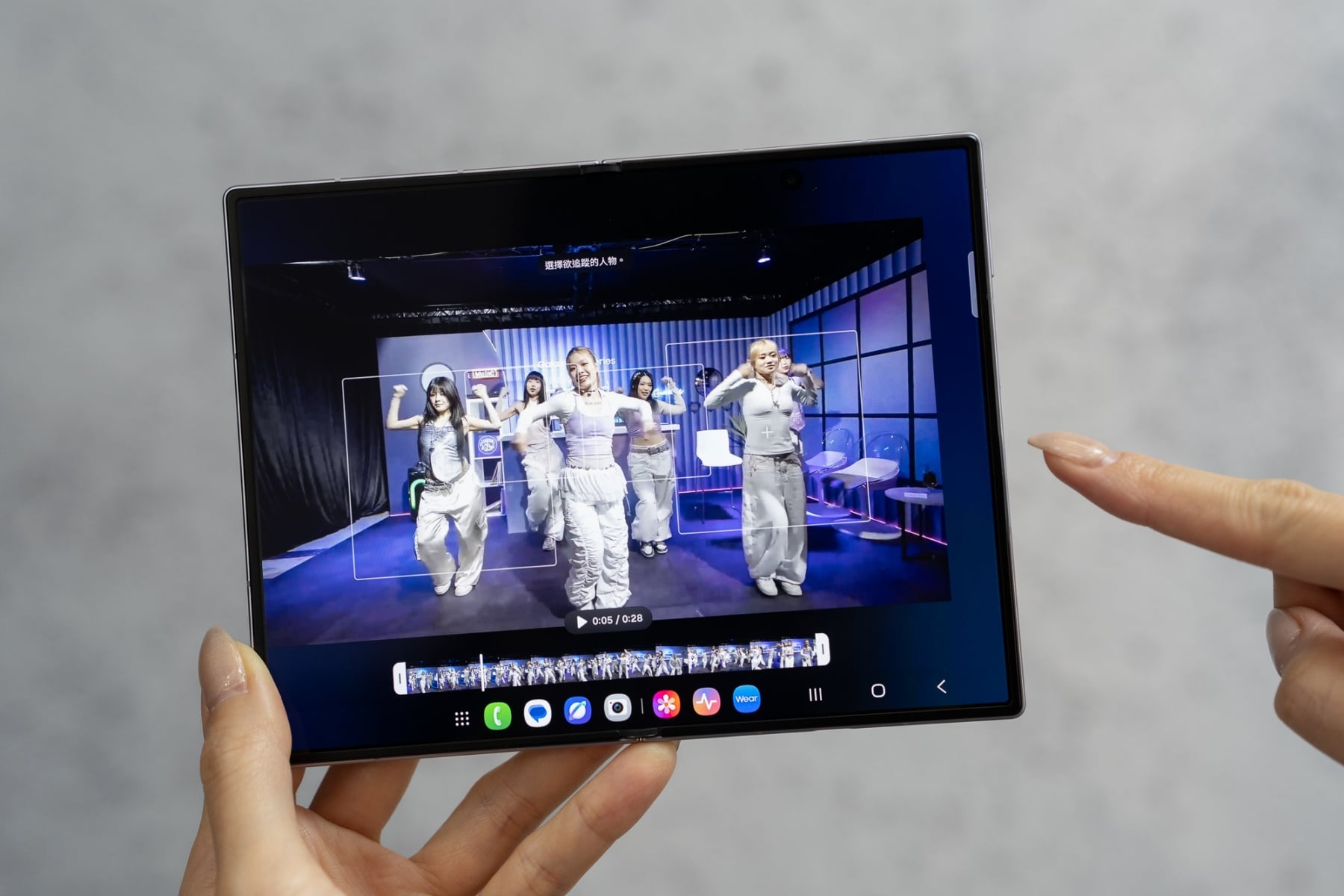 三星 Samsung 摺疊手機三劍客來了!Galaxy Z Fold8 Ultra 首度登場,規格亮點、販售資訊一次看!