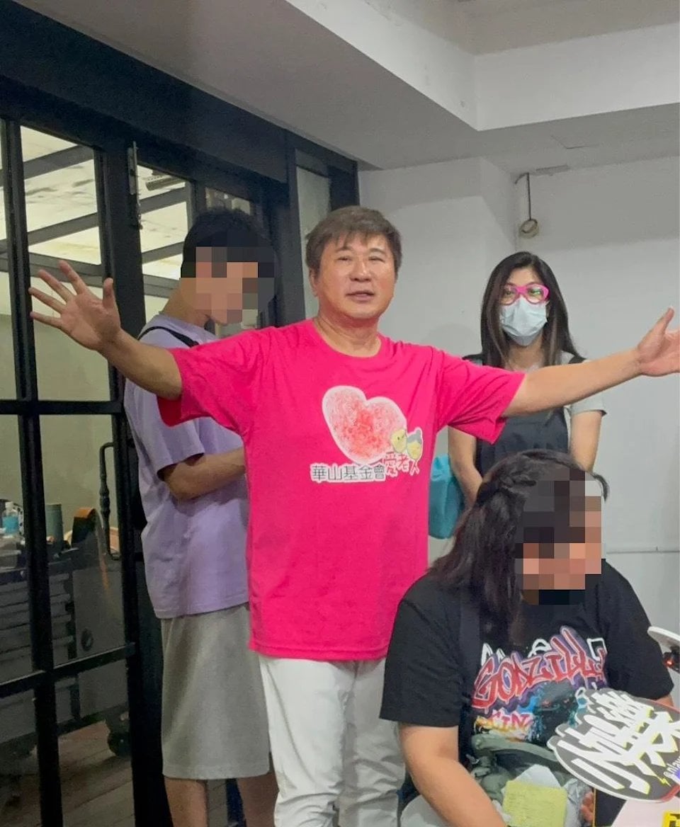 胡瓜脫口「離婚2次」當眾急道歉丁柔安!寵妻放話8月生日禮物「浪漫指數破表」