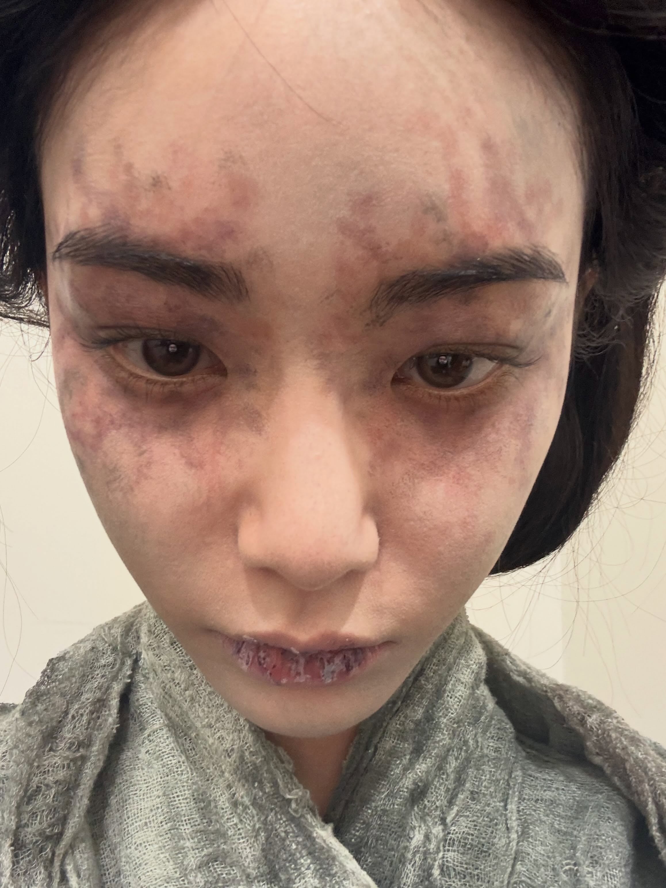 《鬼謎東宮》洪秀珠最毛角色卸妝後變女神!網驚:「完全認不出!」