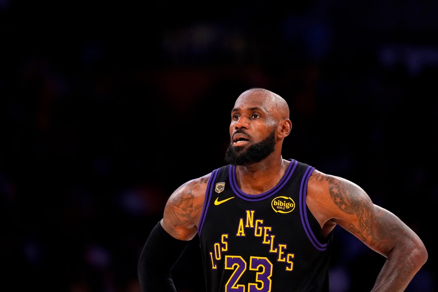 NBA/詹姆斯加盟76人話題延燒!川普竟開砲「LBJ 可能是種族主義者」引熱議!