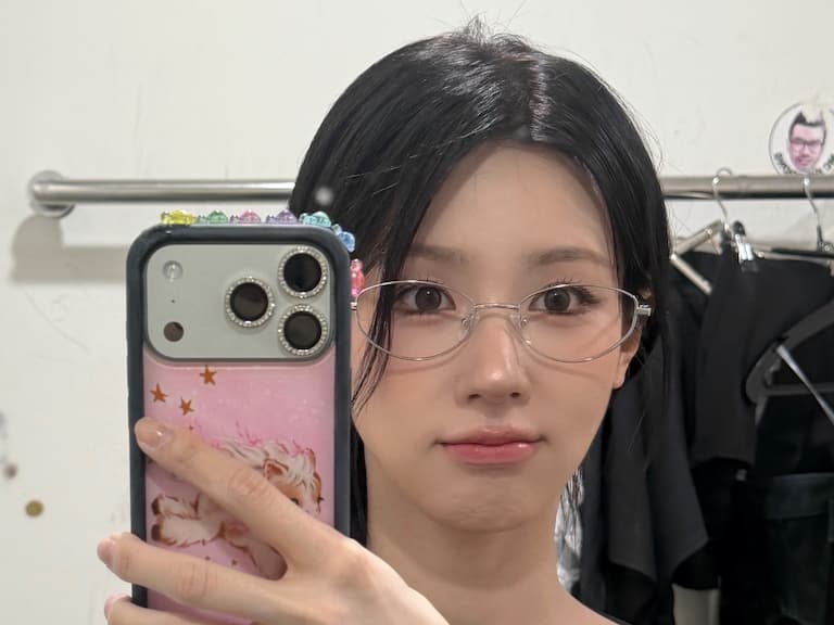 TWICE 娜璉、ATEEZ 崔傘手機殼上「幸運小烏龜」爆紅原因曝光！每種顏色都有專屬幸運寓意一次看！