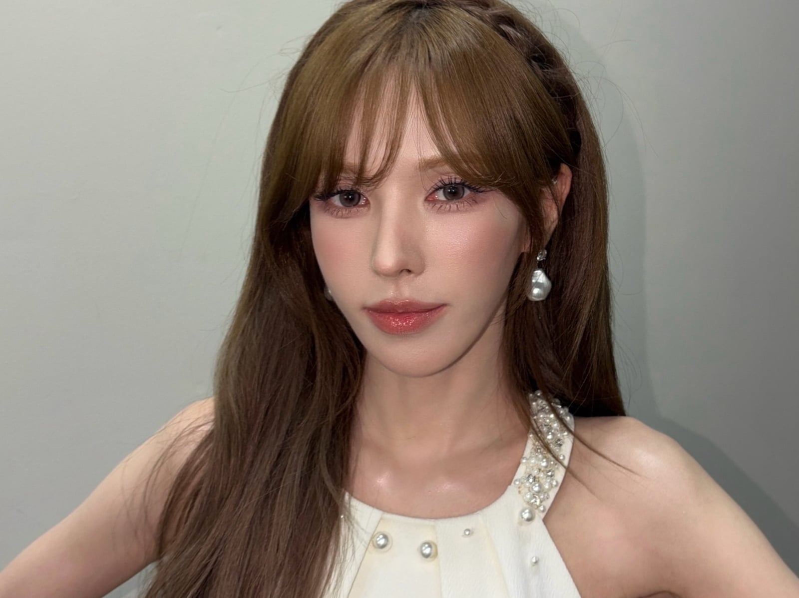 Red Velvet 成員 Wendy 身高 160 暴瘦引粉絲擔憂！親曝真實原因：「我其實很健康！」