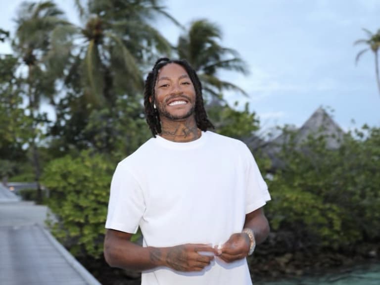 NBA／Derrick Rose 被問詹皇轉隊 76 人看法！無奈喊：「我已退休，那與我生活無關！」