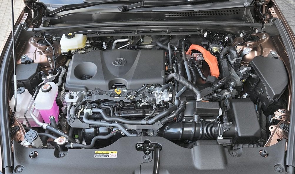 Toyota 新款 Crown Crossover 美國搶先上市！售價 134～179 萬、升級第五代油電系統，網友讚「車尾帥到不行」