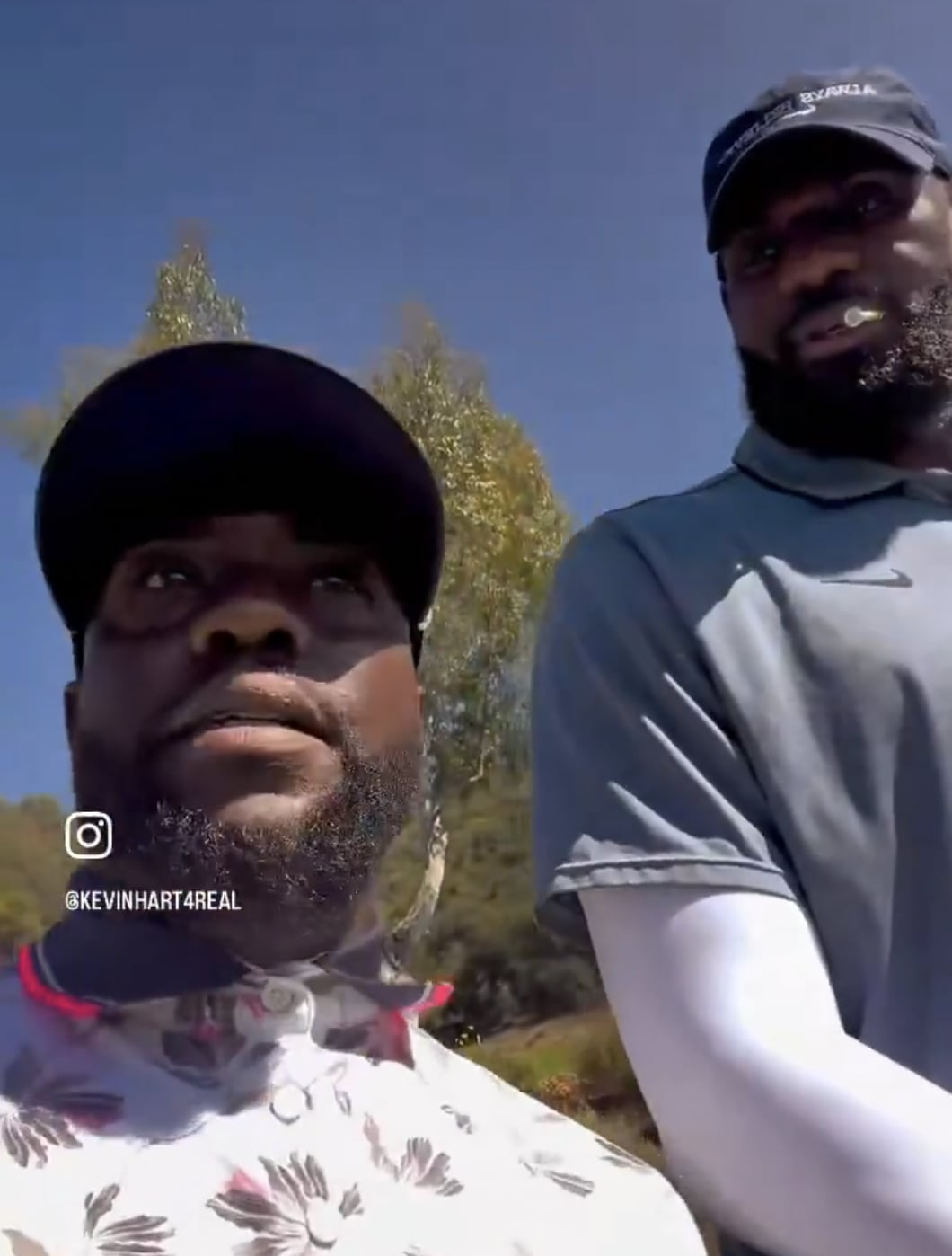 Kevin Hart 親自替 LeBron 上「費城生存課」!高爾夫球場狂教在地俚語:「Young boul,Broad Street 見!」