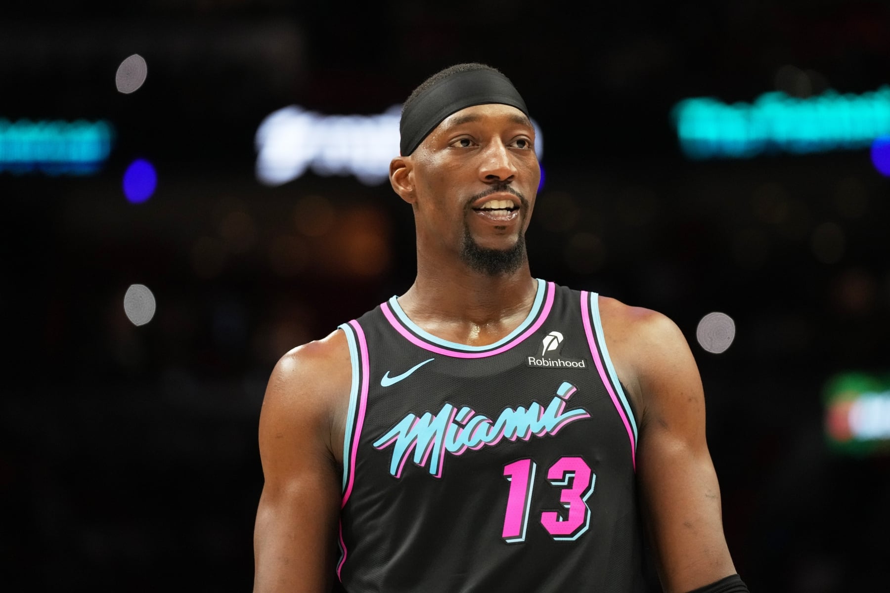 NBA/Bam Adebayo 歷史 Top5 球員名單曝光!詹皇竟然落榜?網友表示:「不怕姆迷出征嗎」