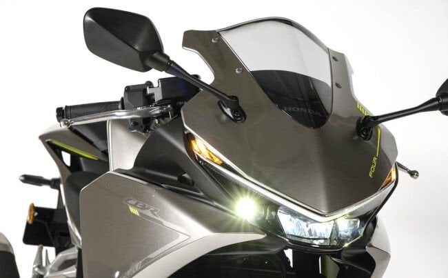 本田 Honda CBR400R FOUR E-Clutch開賣!119萬日圓價格網友傻眼,直4引擎規格一次看!