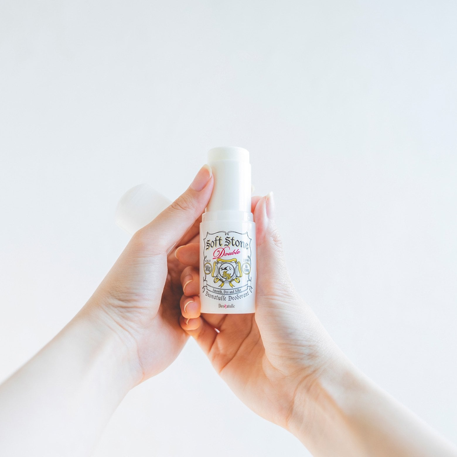 Deonatulle soft stone 爽身消臭止汗石