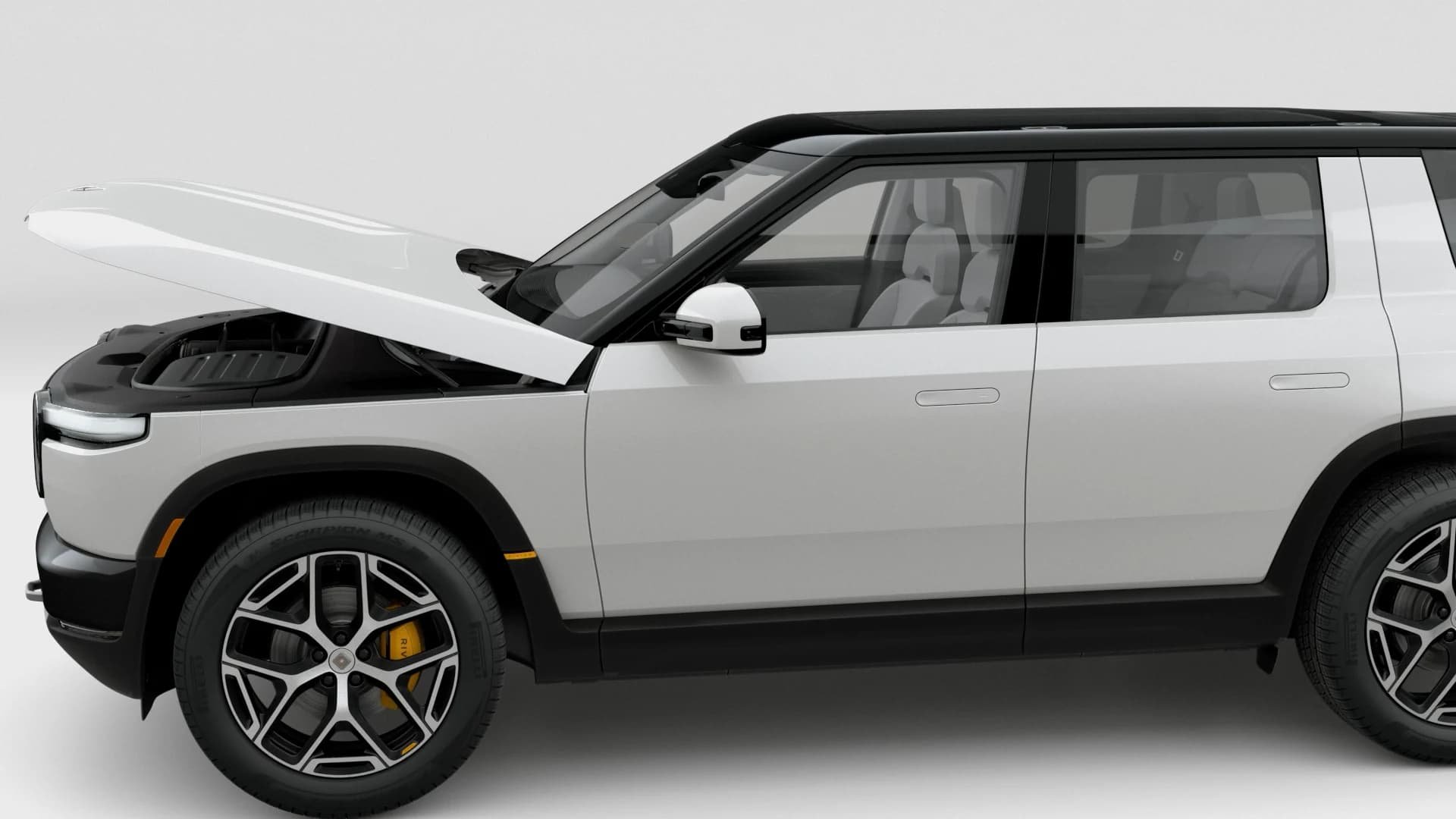 Rivian R2 三位數高溫狂飆測試!0-60加速3.4秒 甩尾甩到輪胎爆