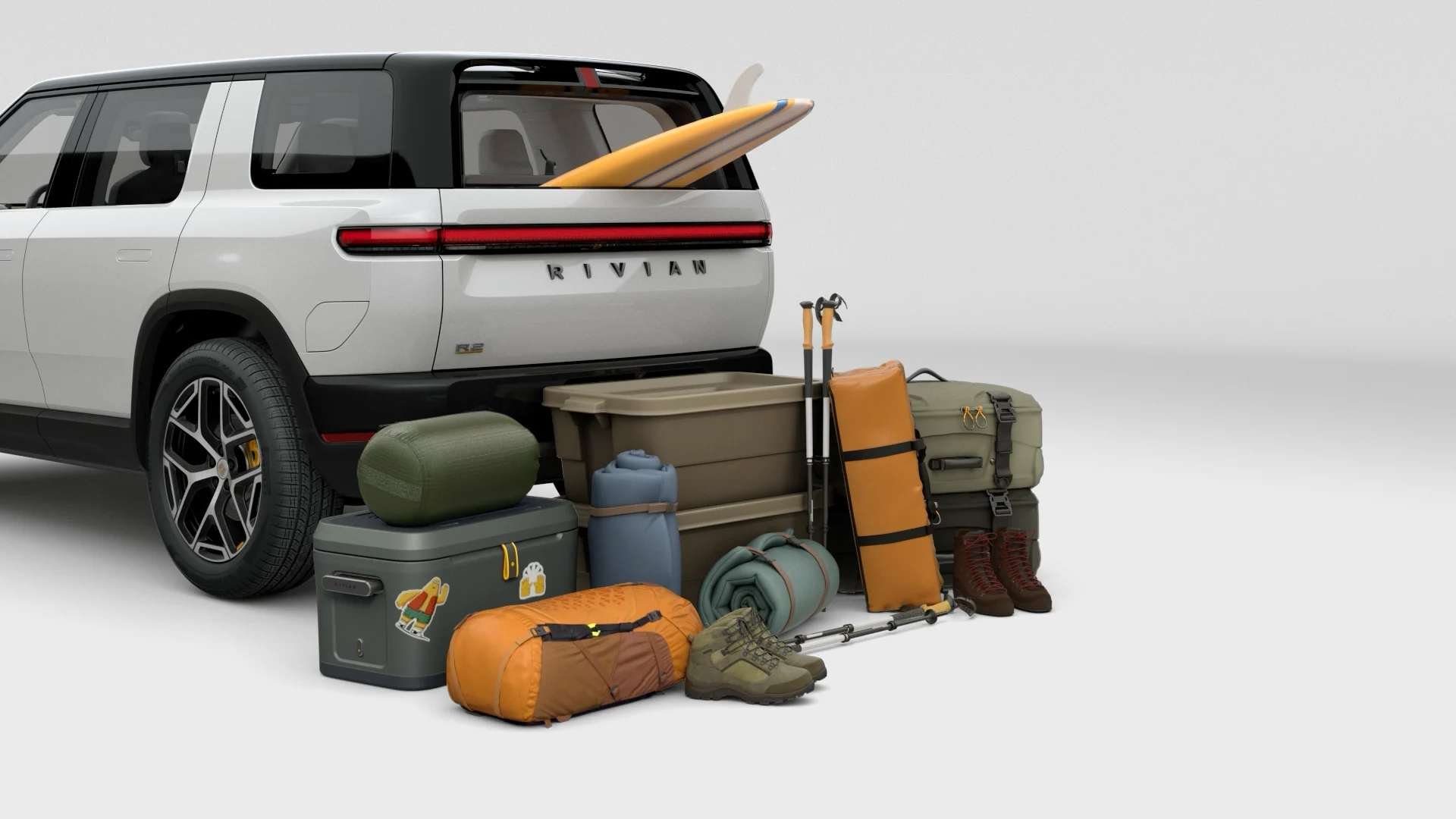 Rivian R2 三位數高溫狂飆測試!0-60加速3.4秒 甩尾甩到輪胎爆