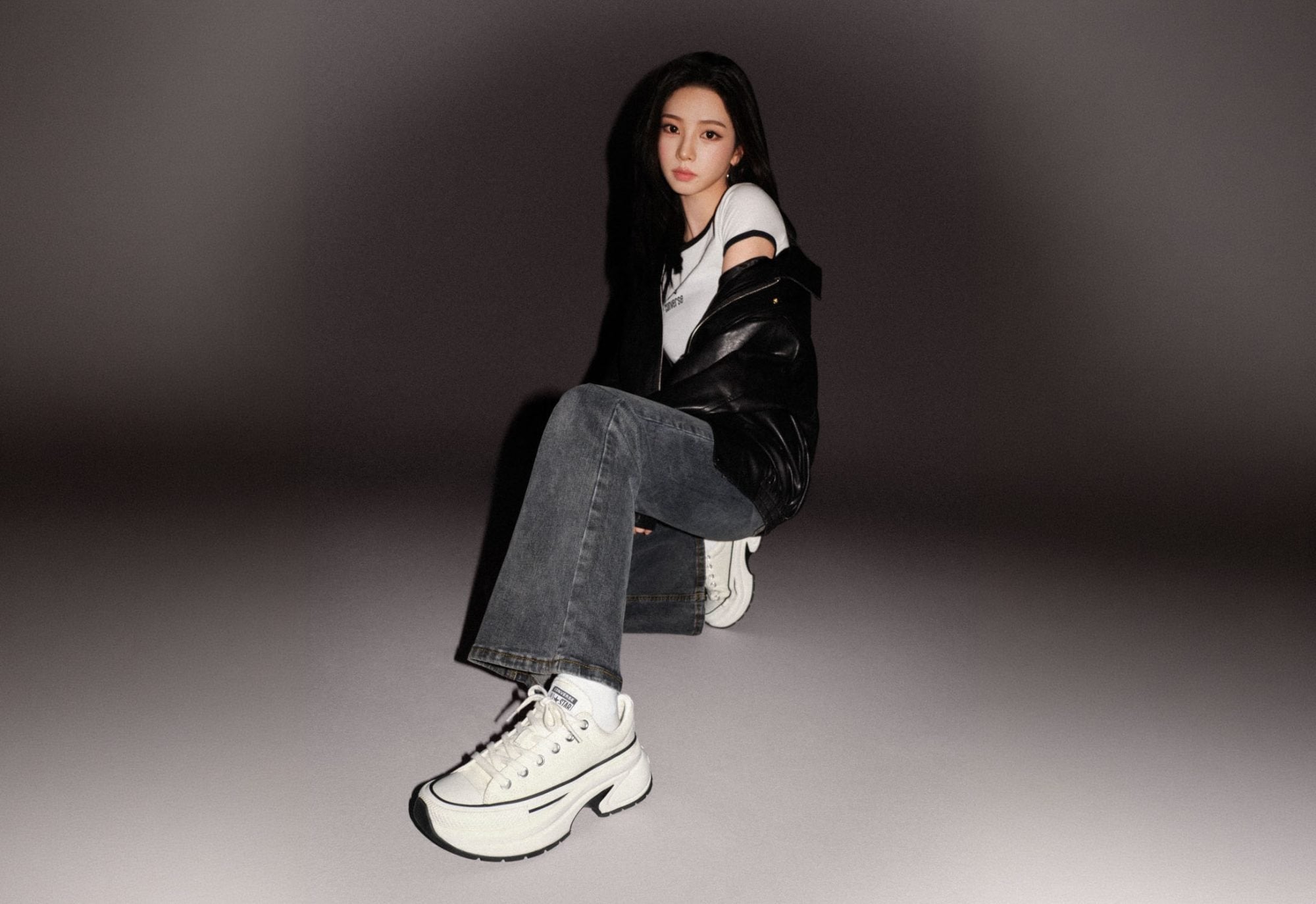 Karina 代言 Converse 全新形象照曝光!上腳 Run Star Crush 甜美魅力讓人秒戀愛!