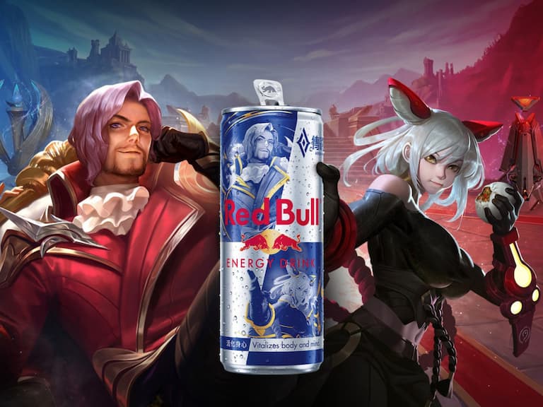 Red Bull ✕《傳說對決》10 週年聯名罐重磅登場!閃電狼搶先開箱,弗洛倫與筱清首度同框!
