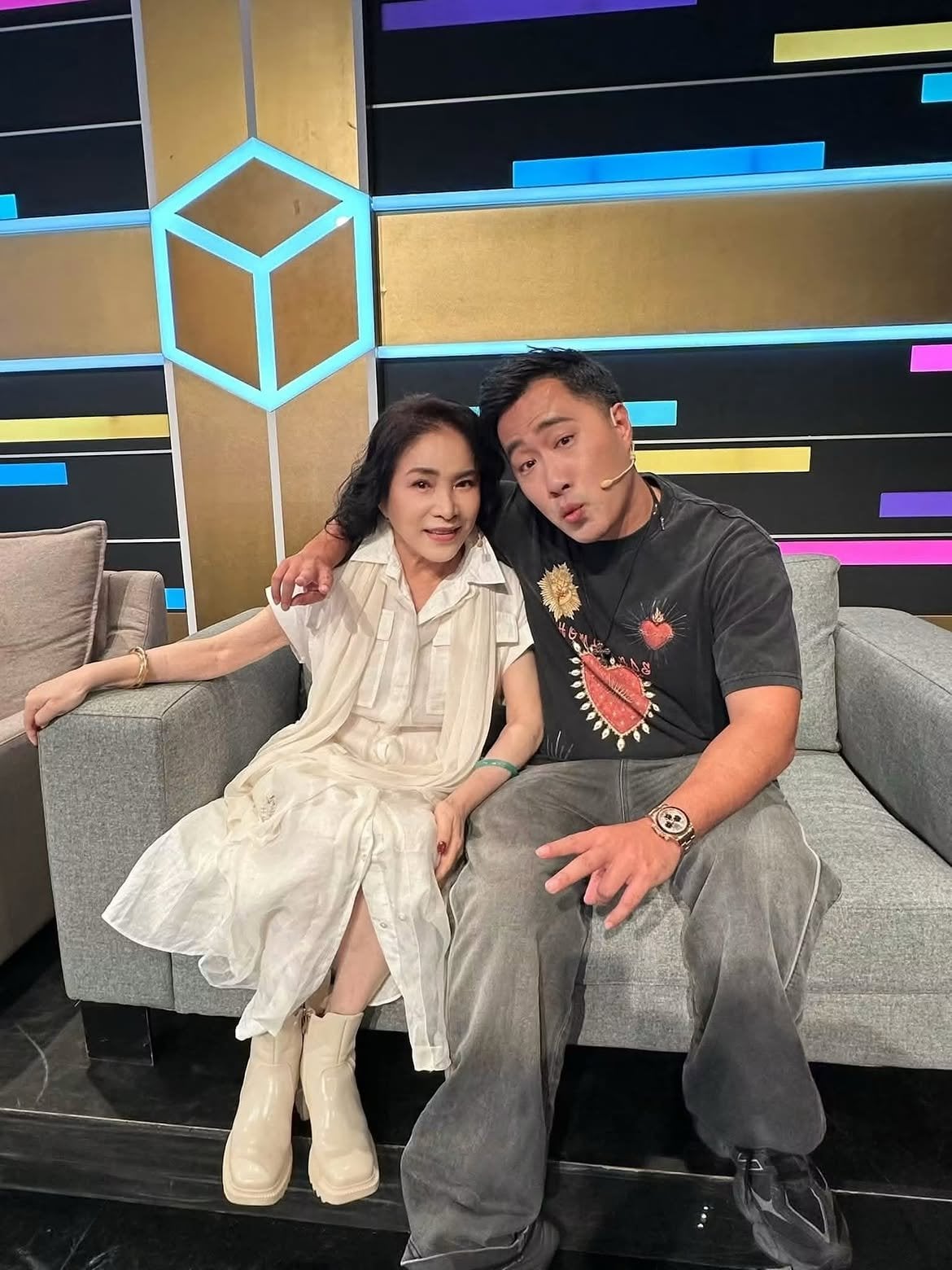 74歲李亞萍樓梯摔傷3天未癒!硬打止痛針錄影 曝余天當工會理事長存2千萬舊事