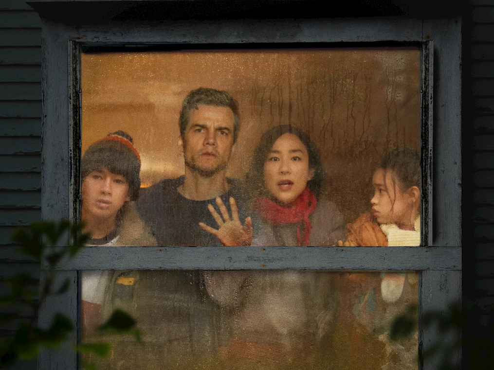 《The Last House》Netflix新片曝光！葛莉塔李、華格納莫拉困死家中 狗狗場景網瘋傳