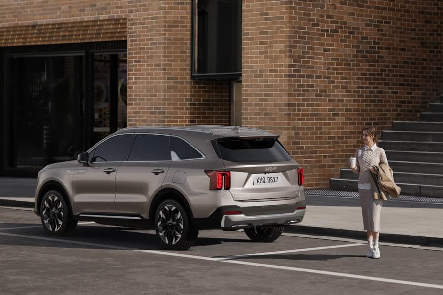 Kia Sorento 印度上市在即!二排獨立通風座椅實車曝光,預計400萬盧比起