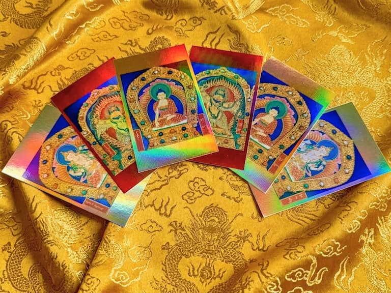 故宮《龍藏經》護經板卡來了！3款限定設計只要60元，佛系收藏家必搶⋯文博會首度亮相！