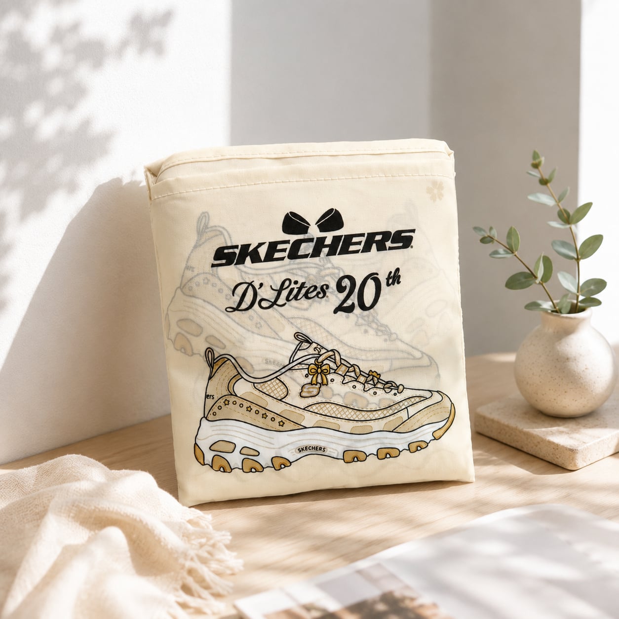 Y2K神鞋20年後再度封神!  舒華演繹 SKECHERS D'LITES 迎來20週年  全新限定系列再掀「裝飾經典」熱潮，打造專屬Y2K時尚風格